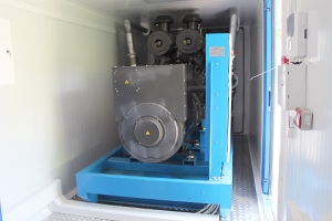 Фото дизельной генераторной установки в контейнере