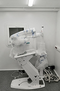 Фото оснащения медицинским оборудованием в контейнере